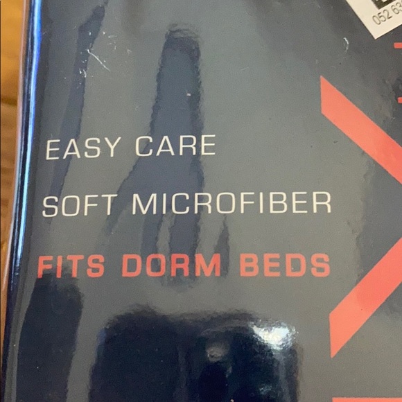 2 pks Twin XL SHEET SETS - Picture 6 of 6